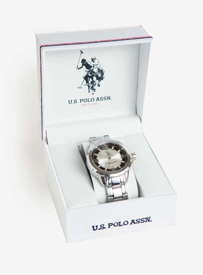 USPA MEN'S EXCLUSIVE SILVERTONE BRACELET WATCH For Sale